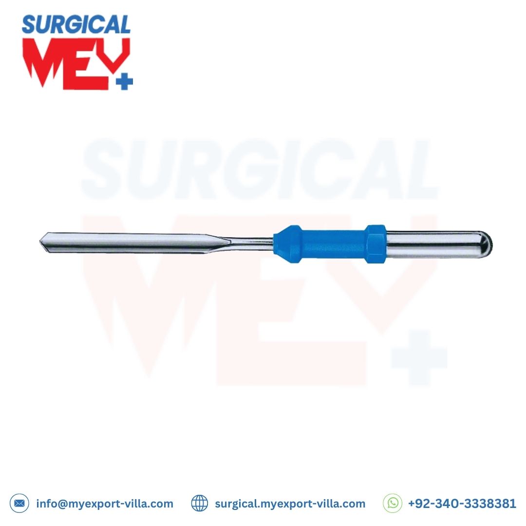 Short Knife Blade 3x25mm with 4mm Shaft Length - Precision Surgical Tool